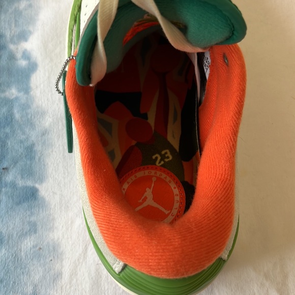 Brand New Nike Air Jordan 2 Sz 5.5 Retro Low - Picture 3 of 8